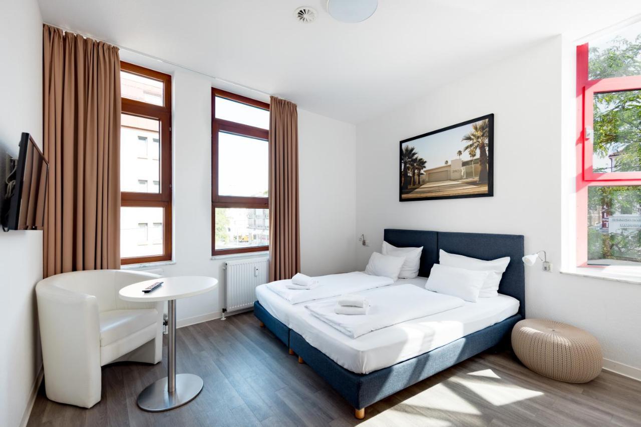 Hotel Garni Am Olgaeck Stuttgart Buitenkant foto